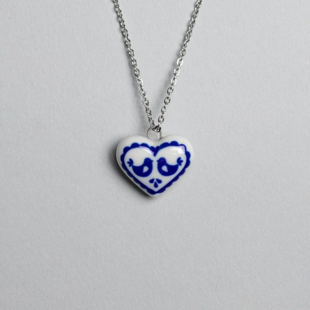 STEHLIK DESIGN Náhrdelník Porcelánové SRDCE Folklor