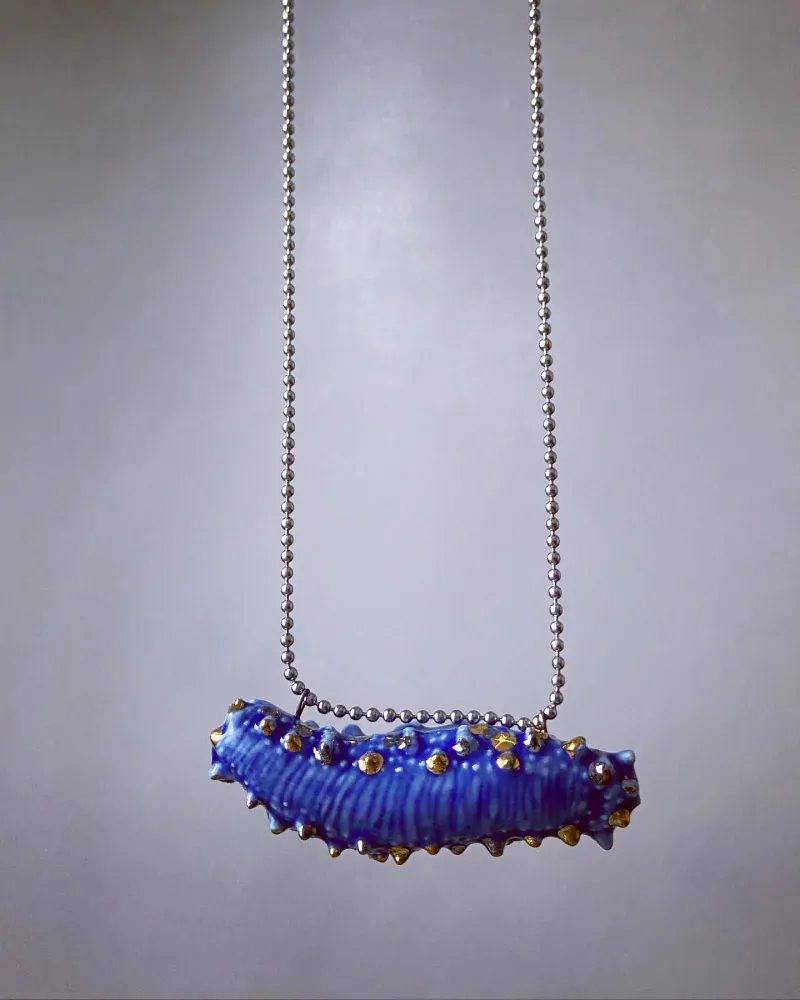 MINKA Náhrdelník Porcelánová Housenka