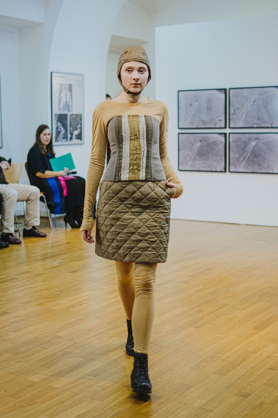 HAUSFRAU Sukně Mini