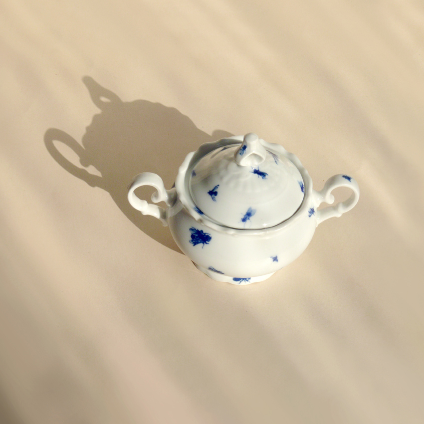 ARTISTKA Porcelánová cukřenka TEMPORE MORTUUS