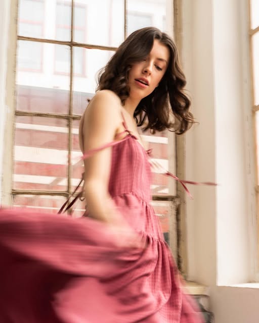 LUCIE KOMARKOVÁ Šaty MIA