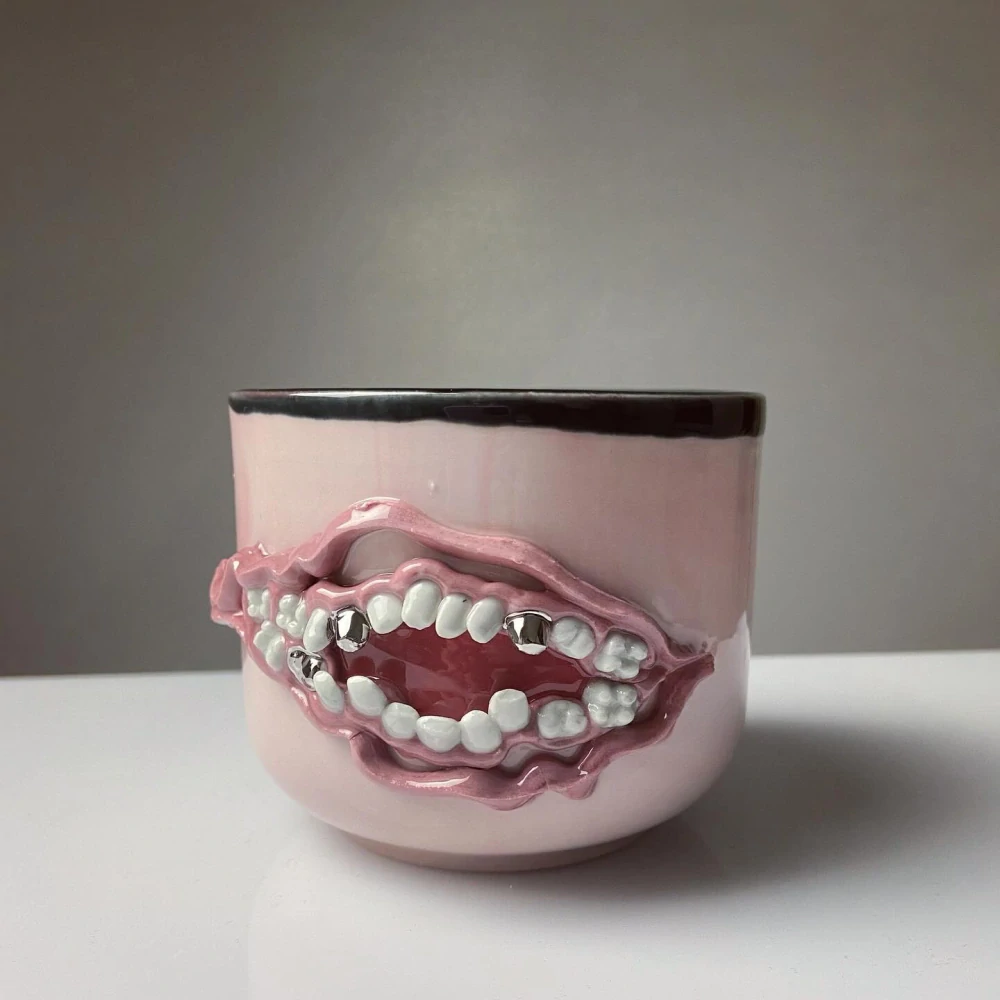 MINKA Porcelánový hrnek ZUBY