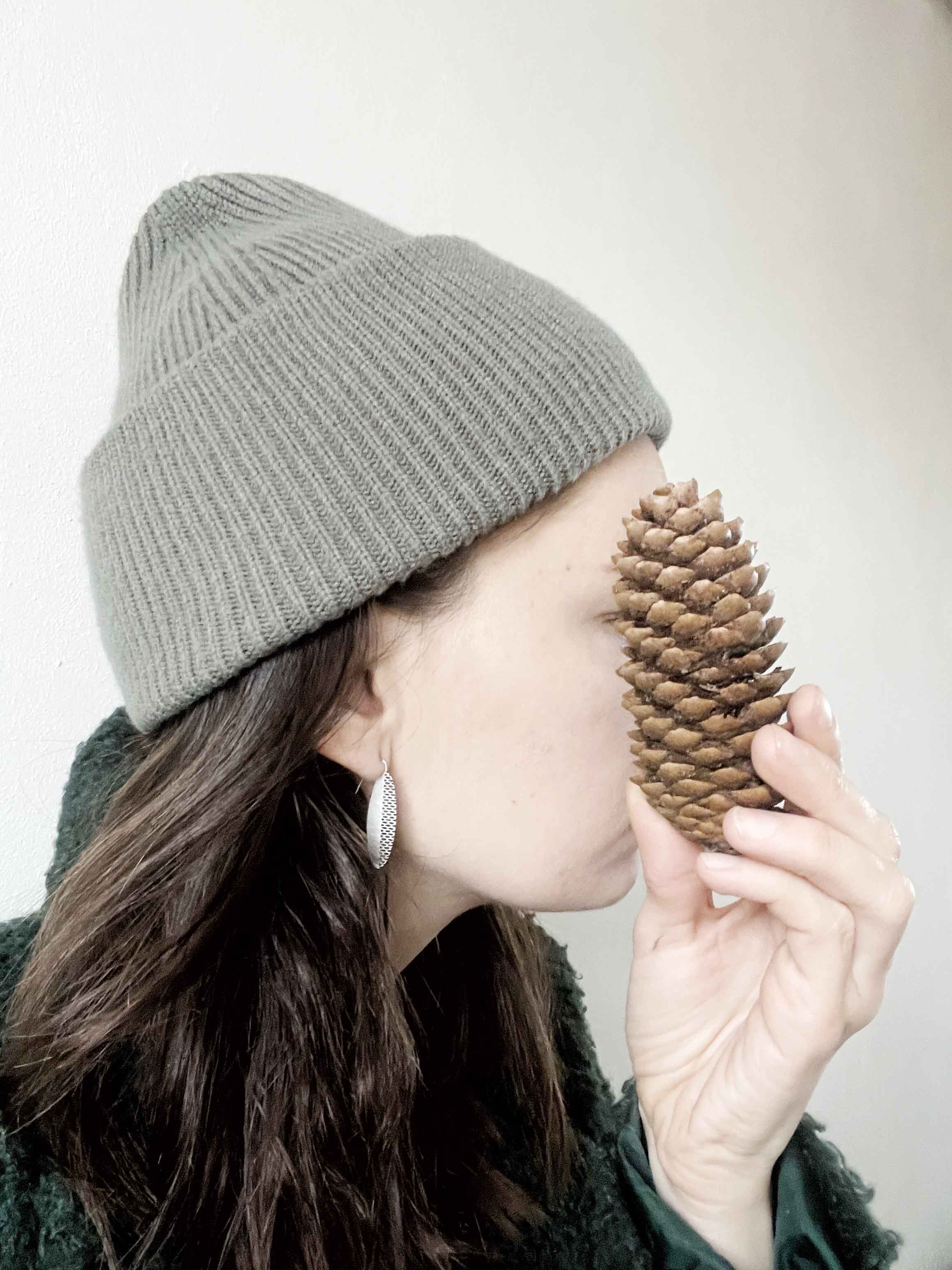 INTIMITY Náušnice PINECONE