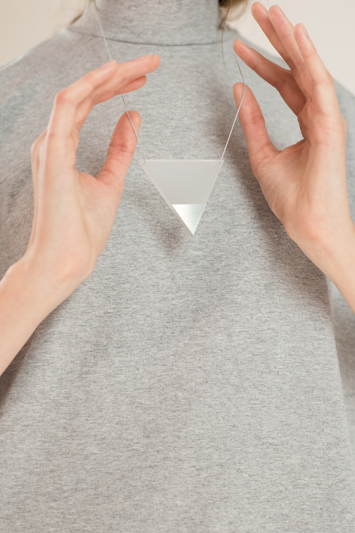 YO SOY Náhrdelník PURE Steel Triangle