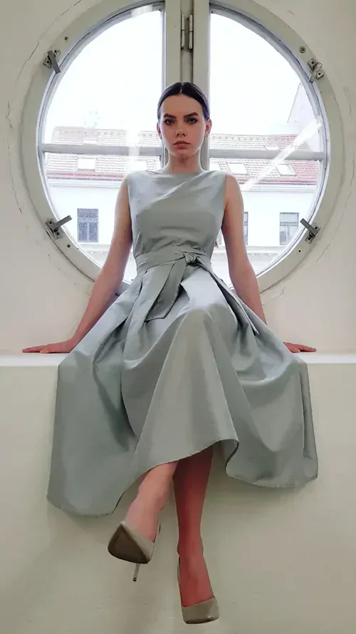 ALYS barevné šaty TAFT