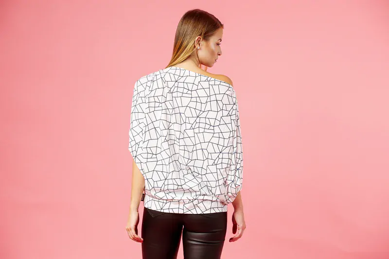 MUXU top WIDESLEEVER LINE