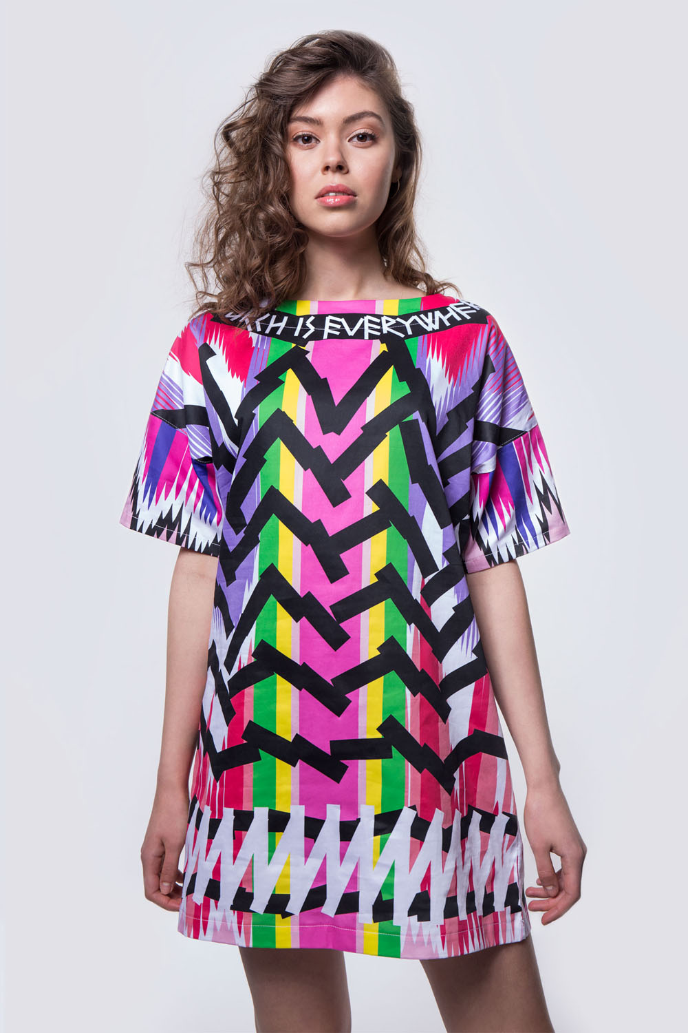 JAZZY Šaty CHURCH IS EVERYWHERE