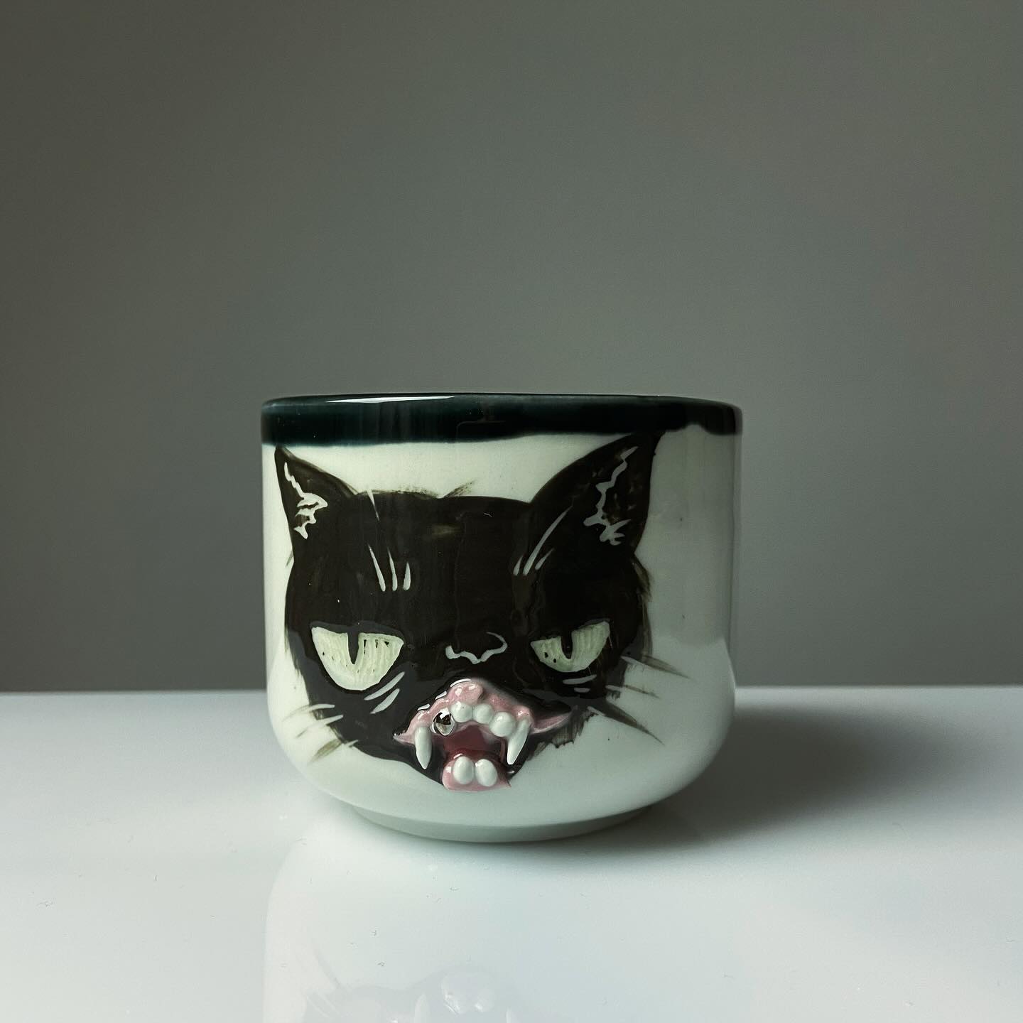 MINKA Porcelánový hrnek KOČKA
