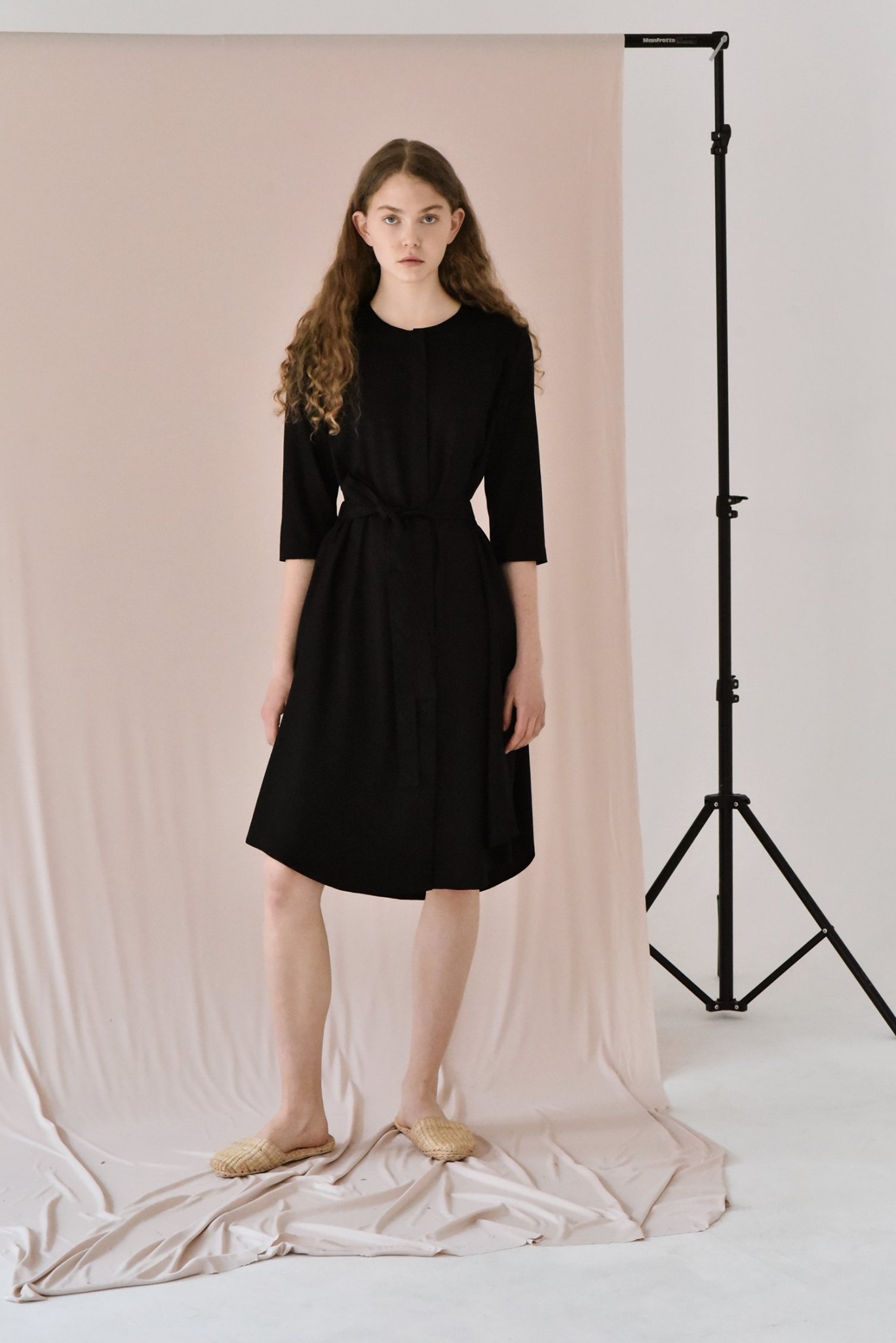 LUCIE KOMARKOVÁ Šaty BASIC