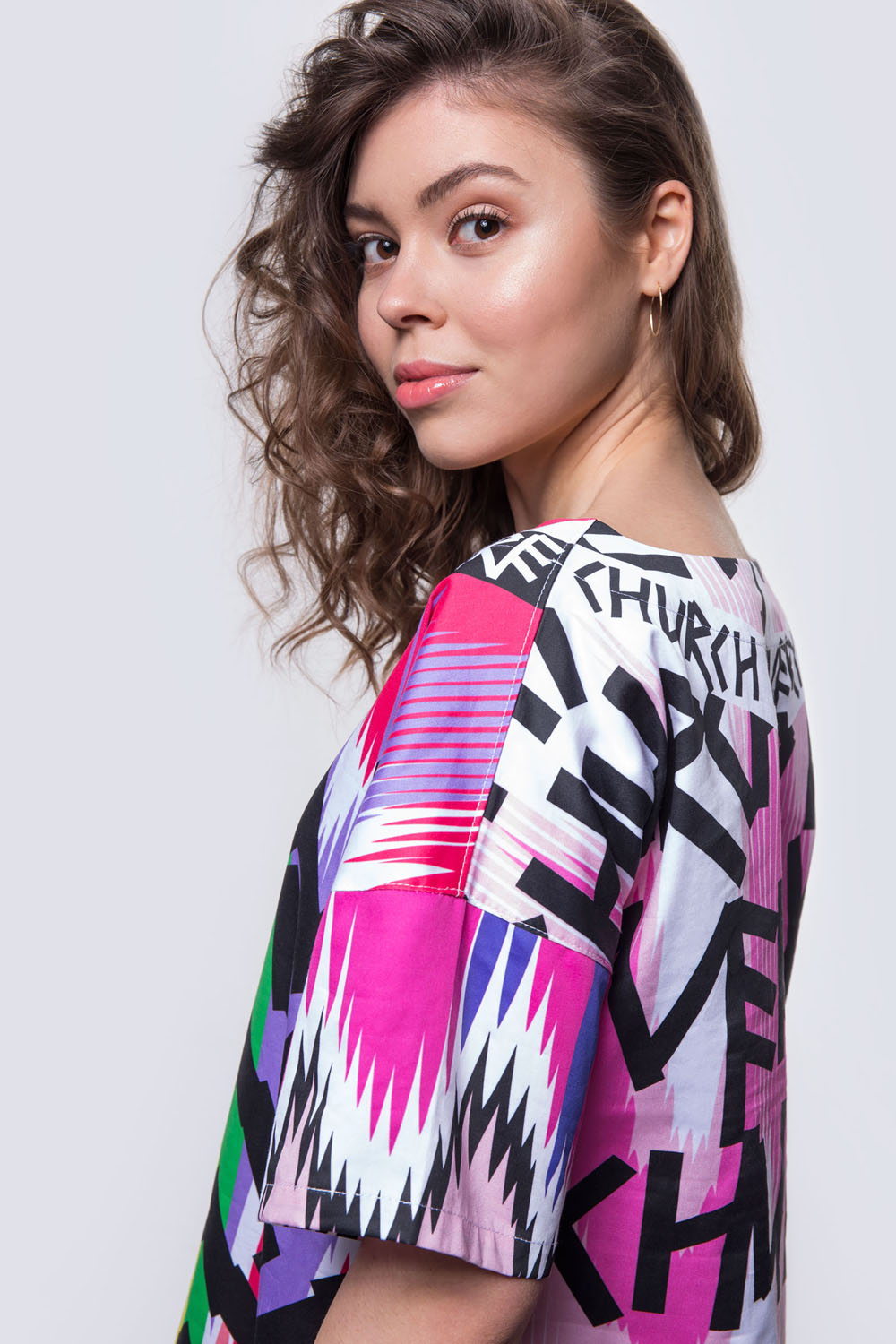 JAZZY Šaty CHURCH IS EVERYWHERE