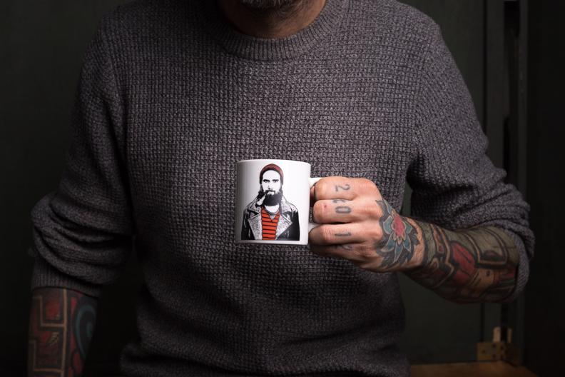 DEAFMESSANGER Hrnek SAILOR VITAKR