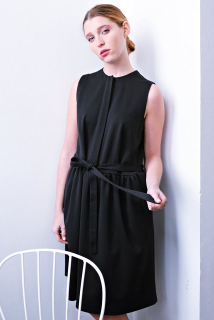 LUCIE KOMARKOVÁ Šaty BASIC