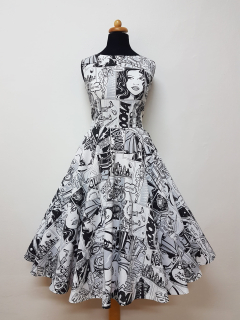 SIMONA TOŠKOVÁ Šaty Comics Bang